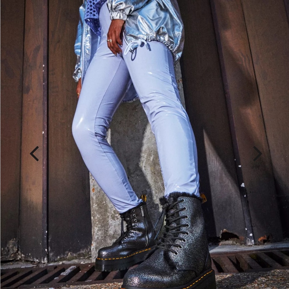 Dr. Marten JADON BOOT FAUX FUR-LINED METALLIC LEATHER PLATFORMS